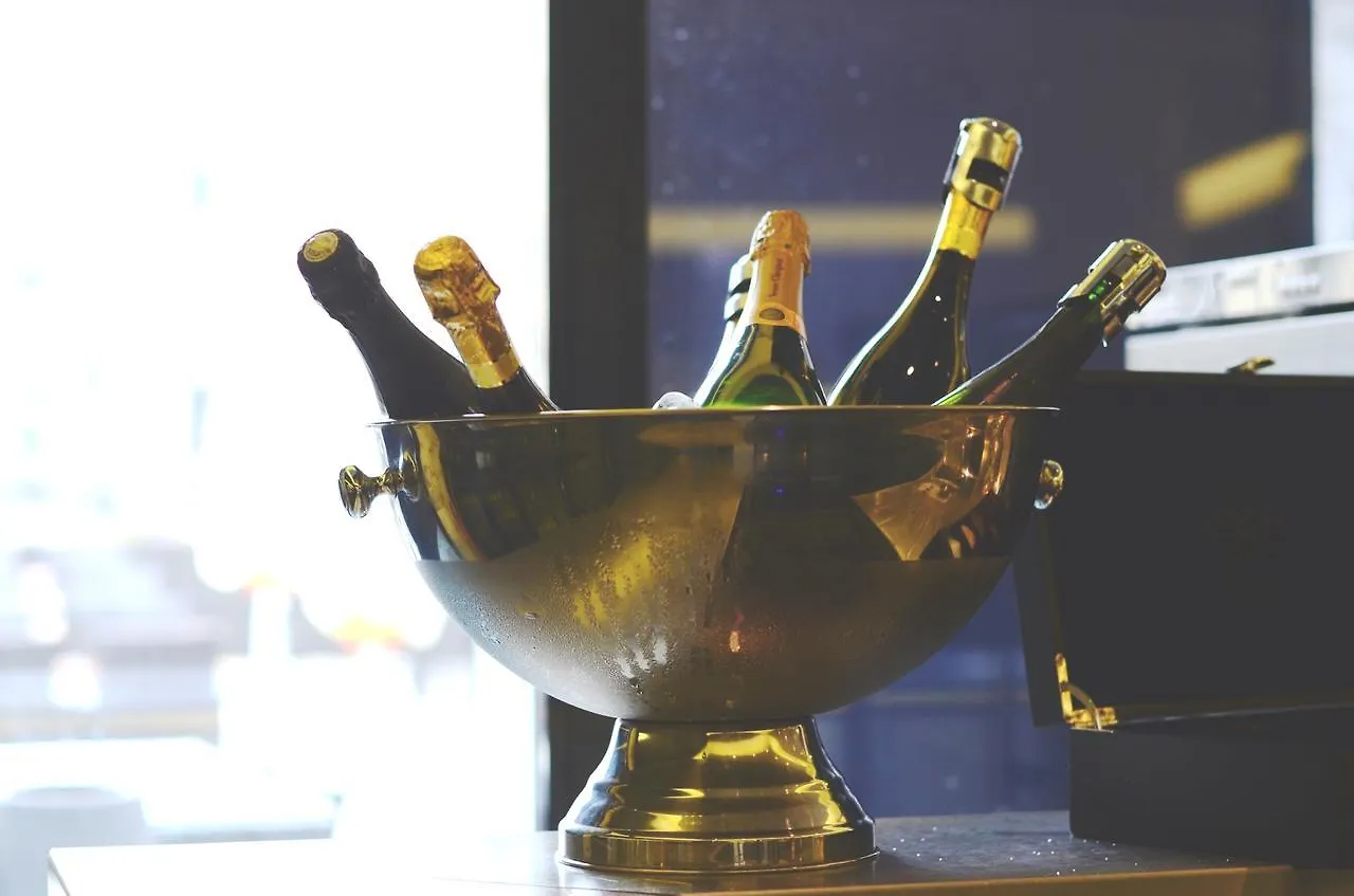 Amosa Liege City Centre Hotel